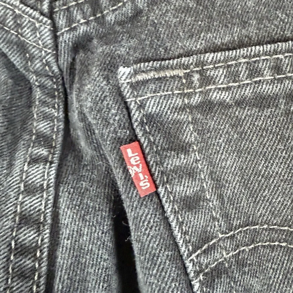 Vintage Levi's Jeans Mens 29x32 (Actual 26x28) Black 505 Regular Fit 100% Cotton